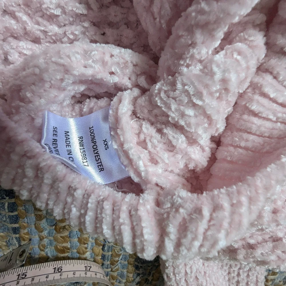 Altar’d State Blush Pink Chenille Textured Slightly Cropped Sweater XXS L/S Ribb